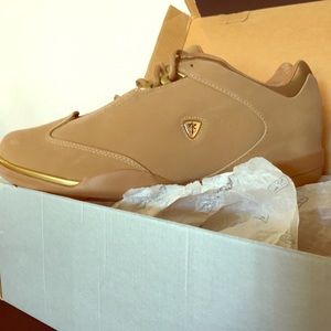 Men’s REEBOK BASKETBALL SHOES